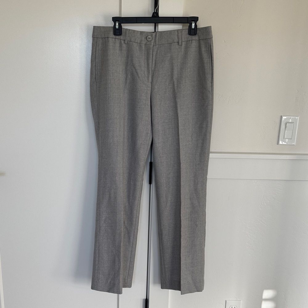 Pendleton Women’s Light Gray Virgin Wool Dress Professional Pants Size 12 PETITE